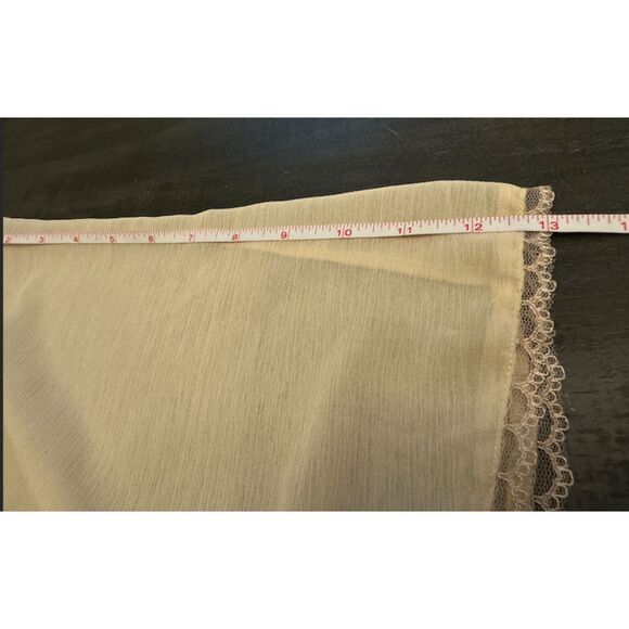 Charlotte Russe Sheer Cream Lace Trim Pearl Buttons Blouse - Sz M - Picture 10 of 12